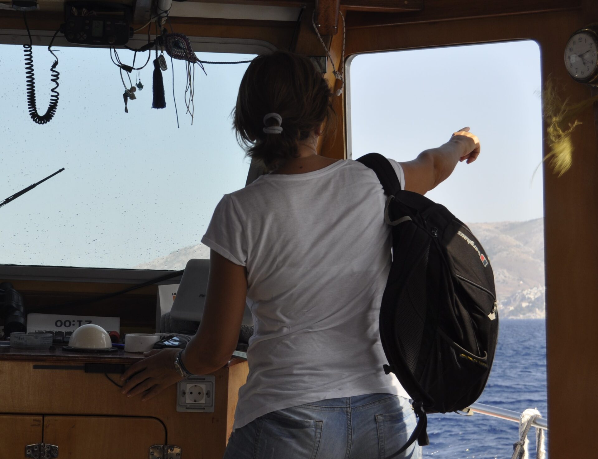 people tour leader Hydra boat