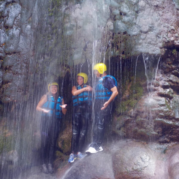people rafting dimitsana lousios