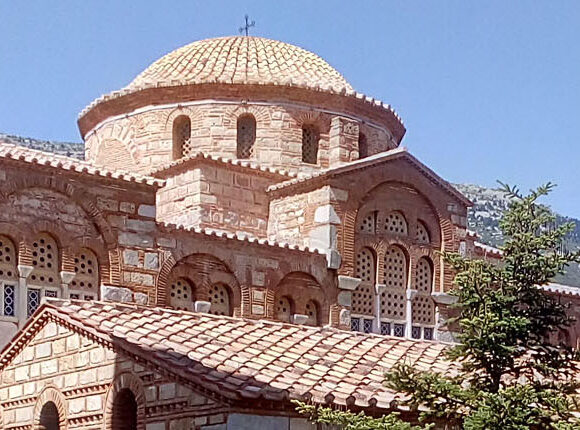 hosios loukas monasteries delphi Private Tour to Delphi