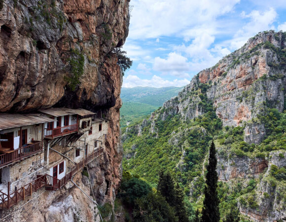 dimitsana lousios monasteries