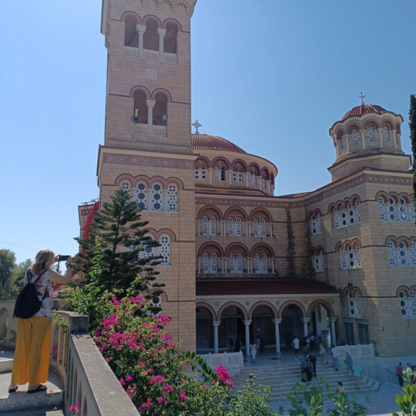 aegina island saint nectarios