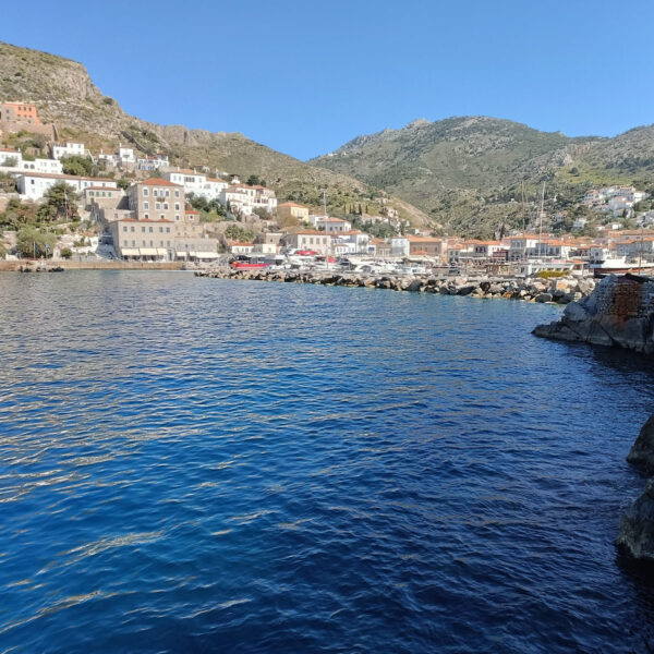hydra island