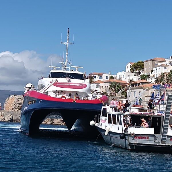 Hydra island boat