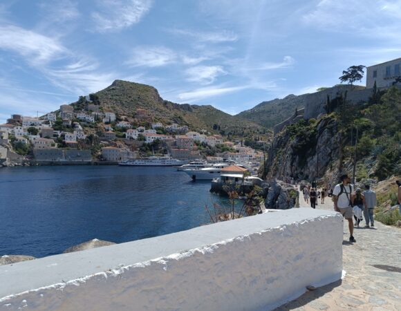 Hydra island port people