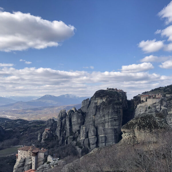 Delphi & Meteora: 2-Day Tour to the Top UNESCO Sites with Great Lunch, Drinks & Accommodation included