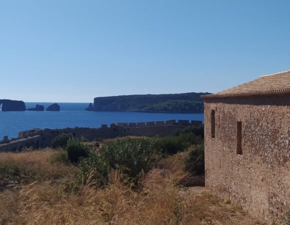 pylos neokastro methoni